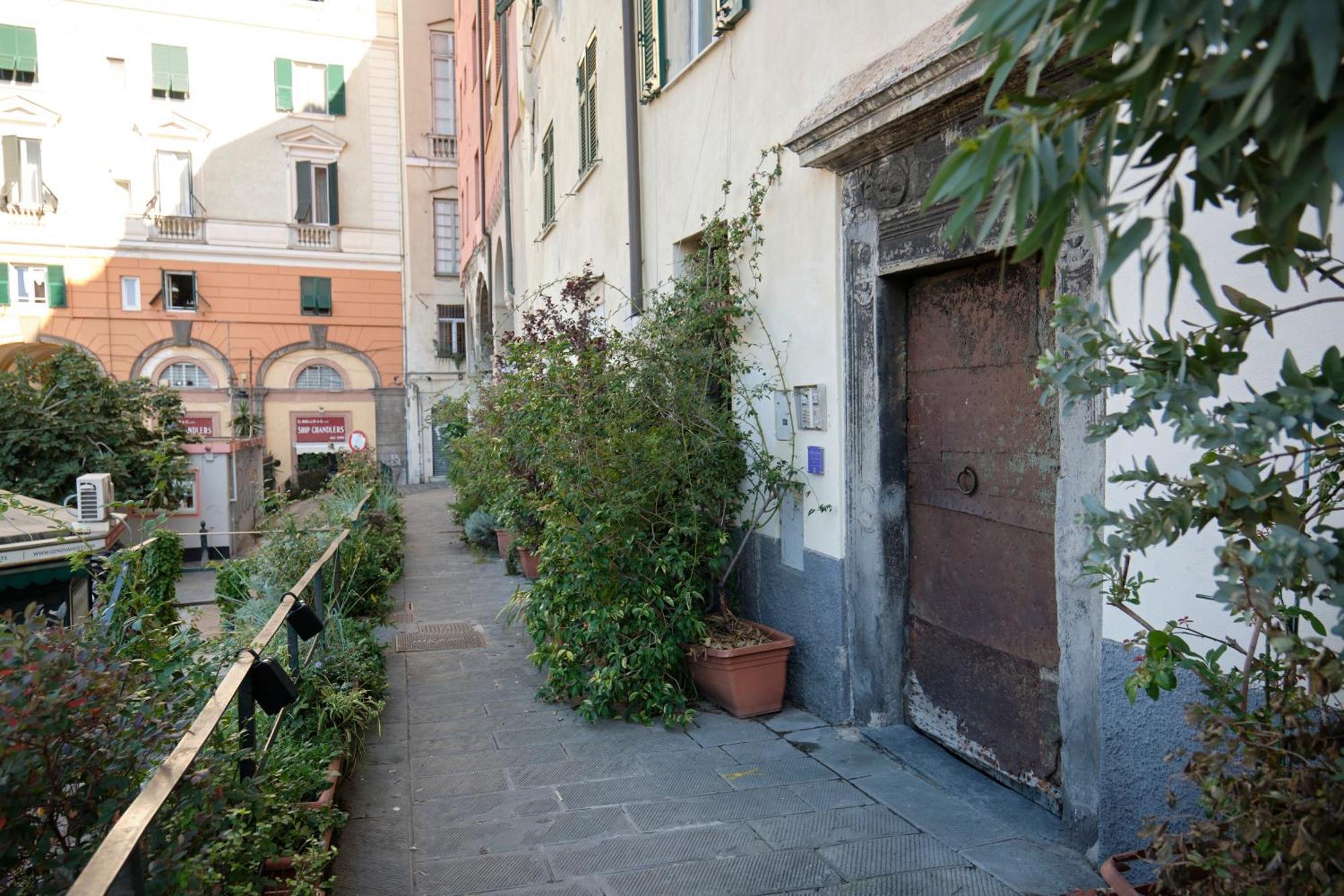 Appartamento Cavour La Citta Vecchia Genova Esterno foto